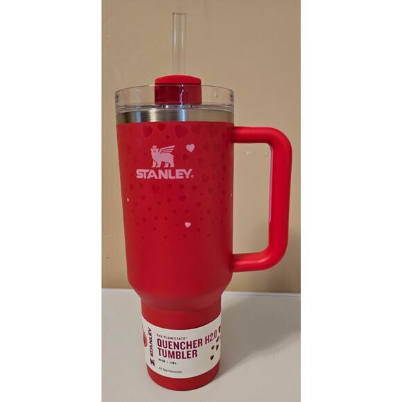 Stanley X Target Exclusive Valentine’s Day 2025 Sweet Hearts 40oz Tumbler - Red - Picture 1 of 5